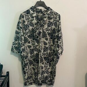 VTG Bugle Boy polo size XL‎